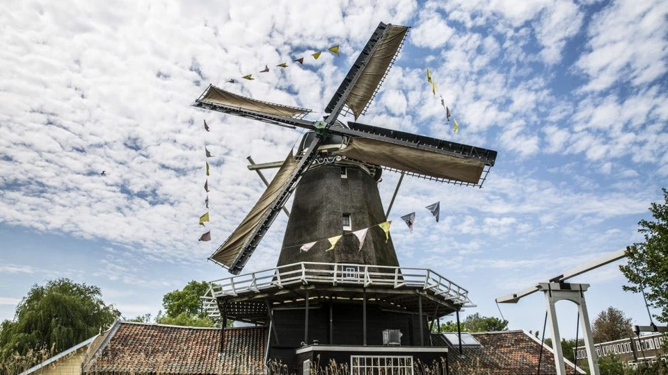 Best Paper nomination for Erik & Sara at ACM ICMI 2020