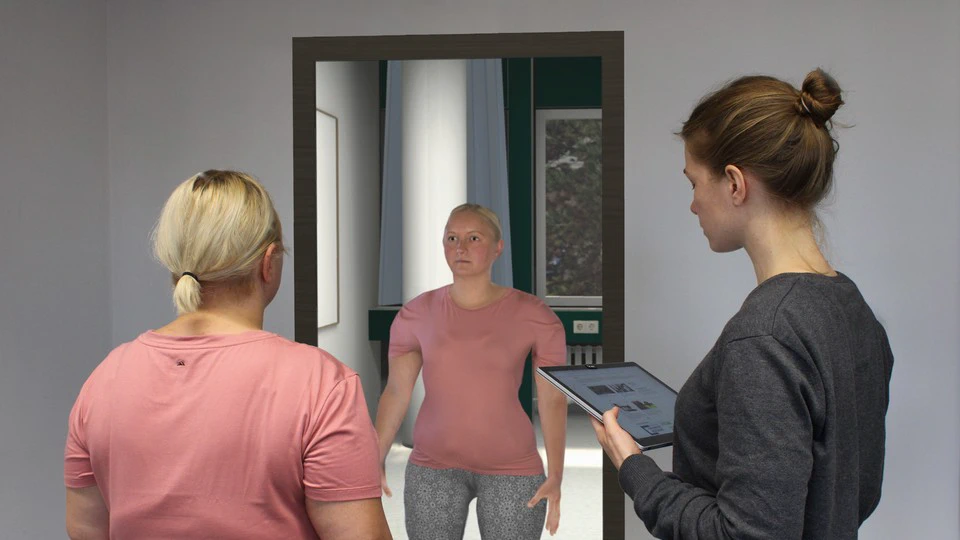 ViTraS: Supporting Body Image Therapy with eXtended Reality